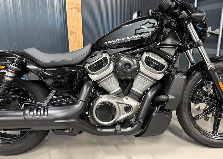 Sportster Nightster 975cc