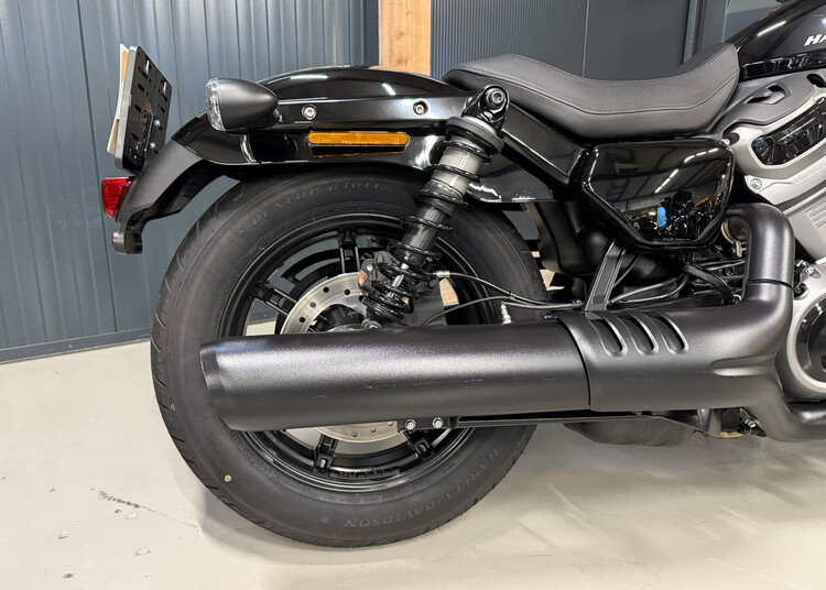 Sportster Nightster 975cc