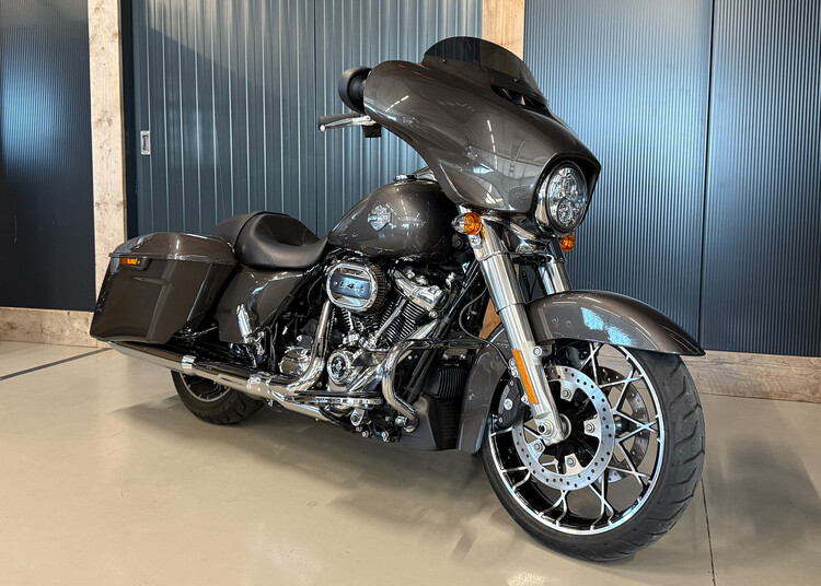FLHXS Street Glide Special 2024
