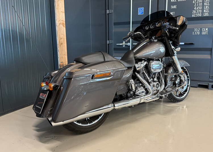 FLHXS Street Glide Special 2024