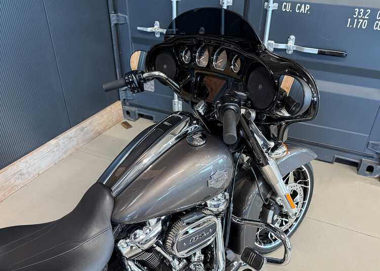 FLHXS Street Glide Special 2024