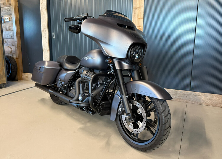 FLHXS Street Glide Special 103 2016