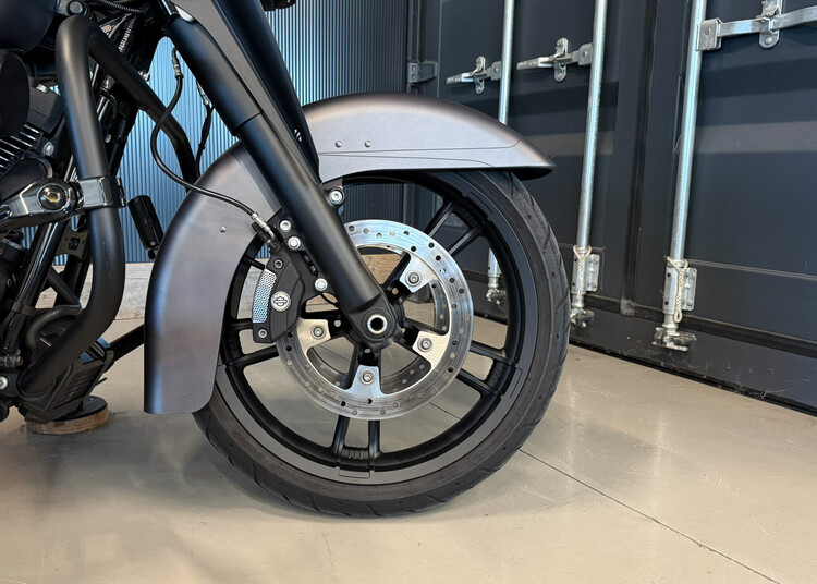 FLHXS Street Glide Special 103 2016